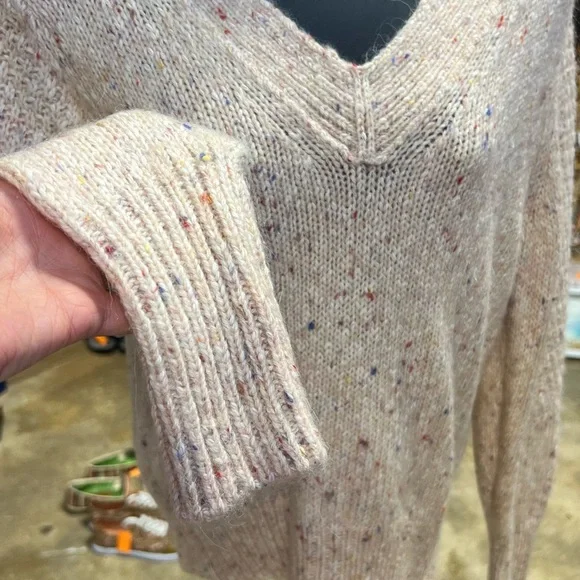 Magaschoni NWT $398 Sweater Beige Confetti Alpaca Wool Blend V Neck Size M - Picture 12 of 14